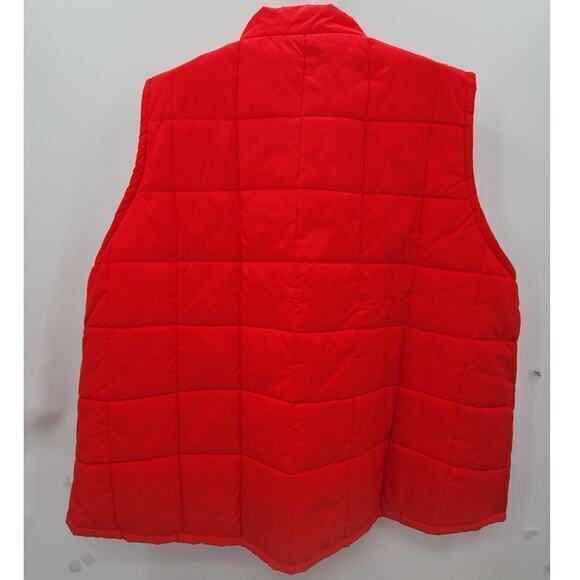 HP Carreau Plus Red Quilted Snap Vest Jacket - Picture 3 of 13